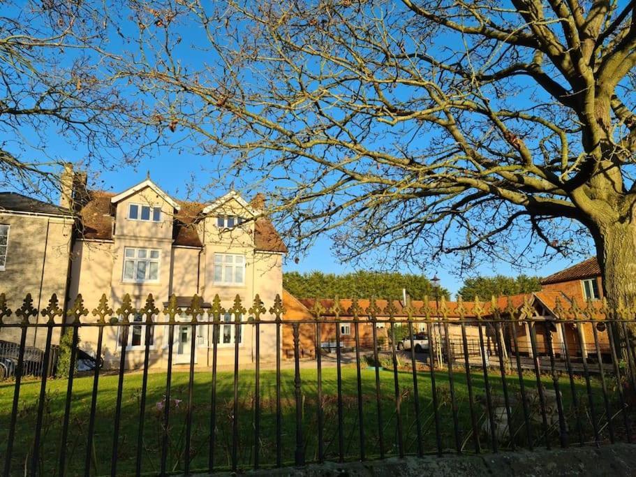 Stylish 2 Bed Apart In The Heart Of North Norfolk North Walsham Kültér fotó