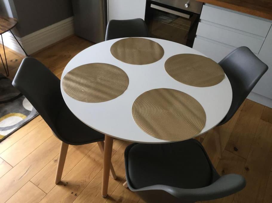 Stylish 2 Bed Apart In The Heart Of North Norfolk North Walsham Kültér fotó